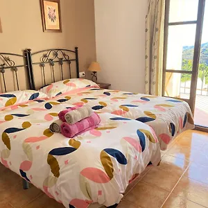 bonito-apartamento-piscina-wifi.1costadelsol.com/